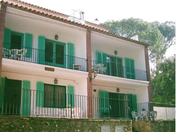 Geranis - Image 1