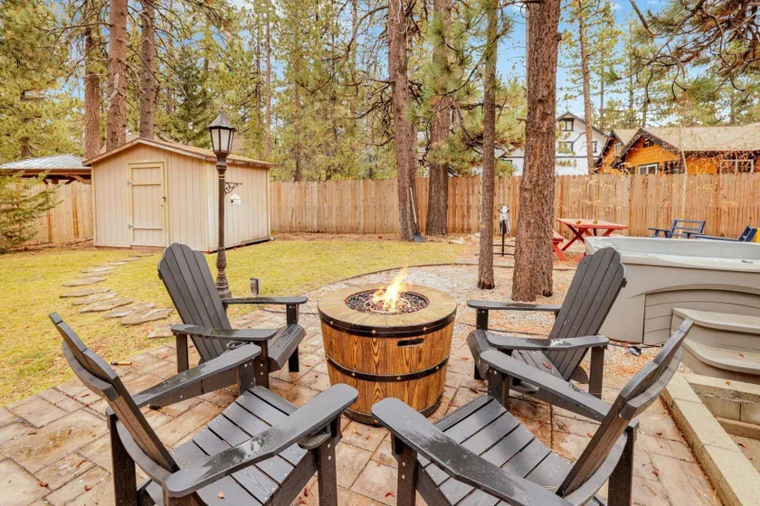 Beary Cozy Cabin #2315 - Image 1