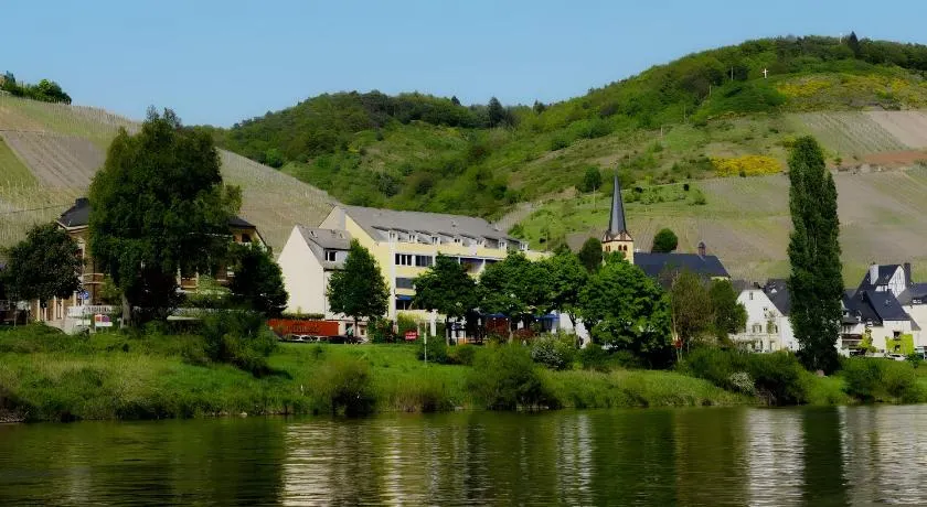 Vegan Hotel und Restaurants Nicolay 1881 - Image 1
