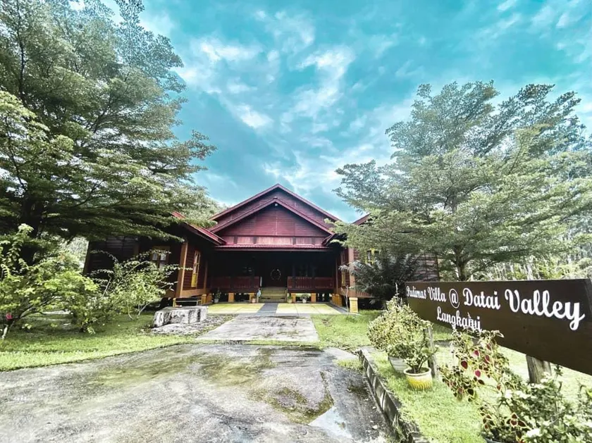 Padimas Villa @Datai Valley - Image 1