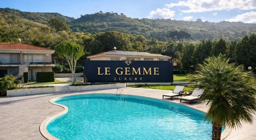 Le Gemme Luxury - Image 1