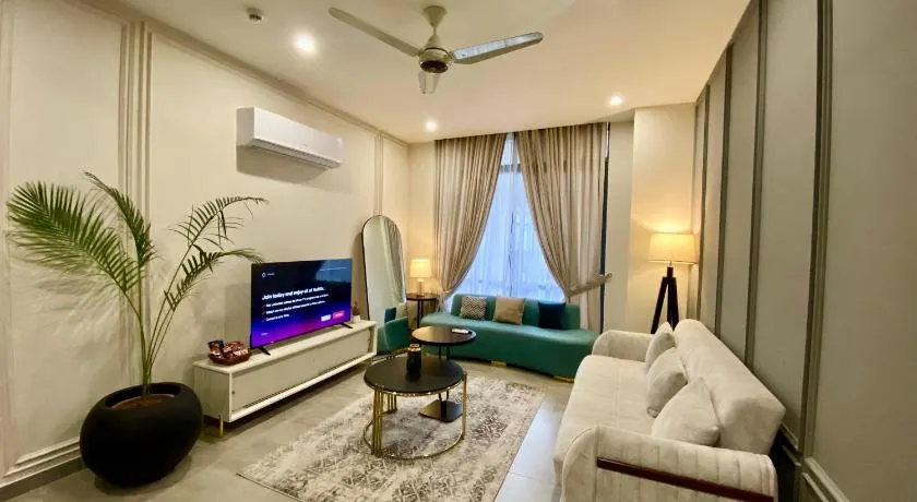 Skypark One Gulberg - Apartments by Superhost - Image 1