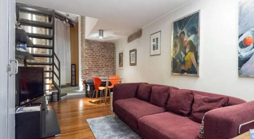 GuestHost - MM1 Porta Venezia - Stylish Flat - Image 1