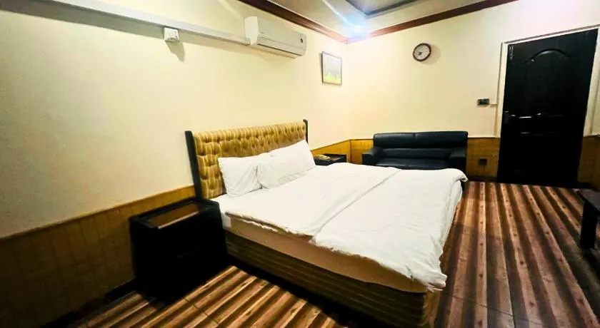 New Islamabad Hotel - Image 1