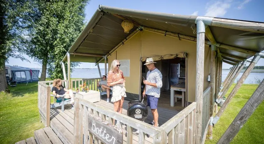 Jachthaven Nieuwboer - Image 1