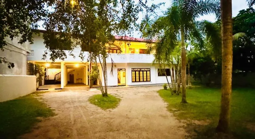 Asiri guest house - Image 1
