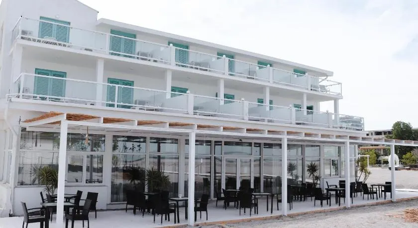 Hotel Victory - Image 1