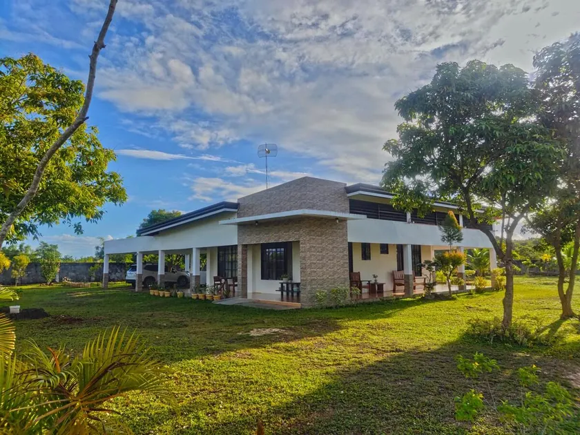 Glens Resort Bantayan Island (Garden Guesthouse) - Image 1