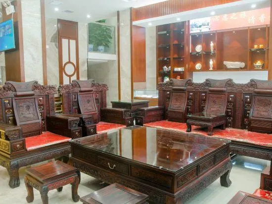 Yabo Hotel - Image 1