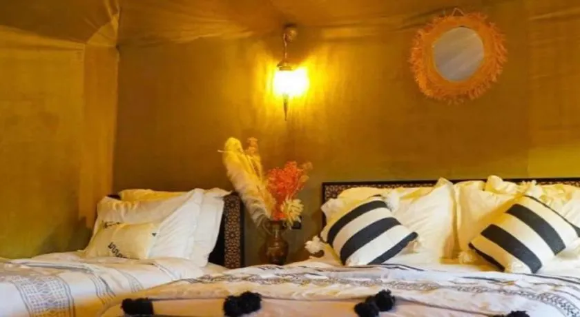 Sahara Ember luxury Camp - Image 1