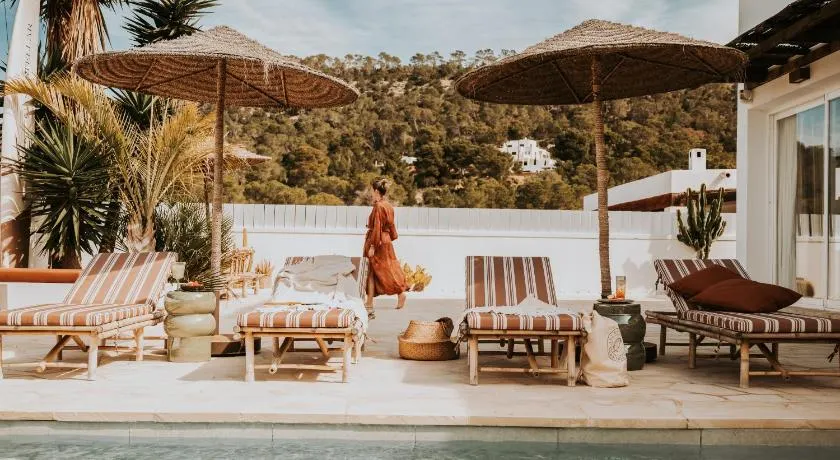 Casa Stellar - boutique villa with private pool and sea view - sustainably solar powered - Image 1