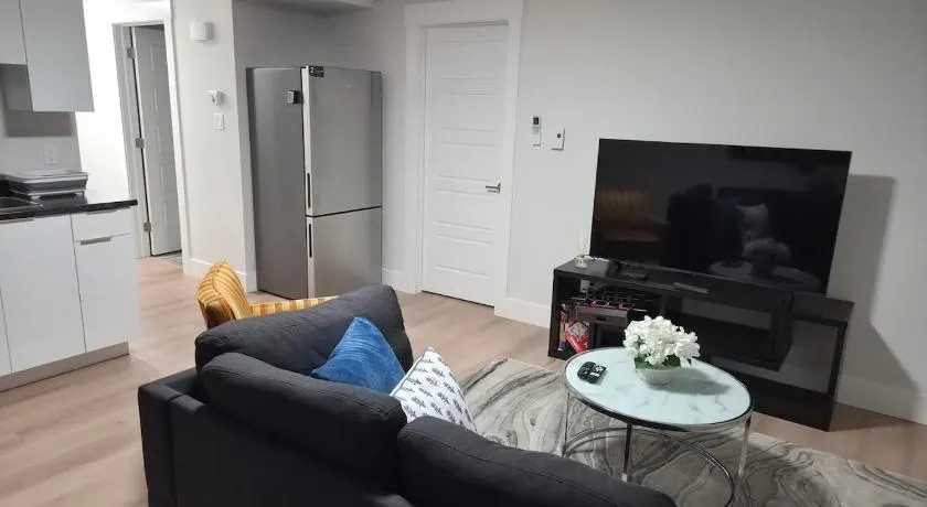 Quiet Haven - One-Bedroom Suite - Image 1
