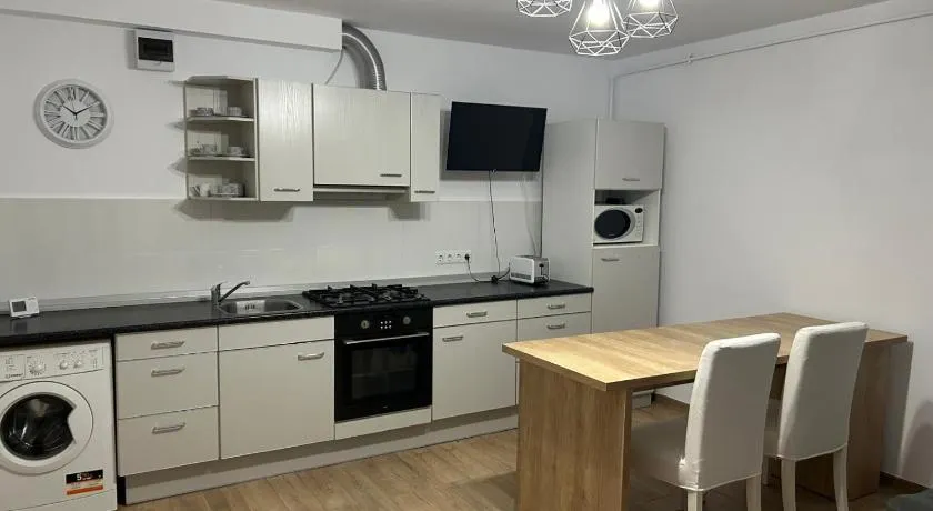 Central Apartment - Image 1