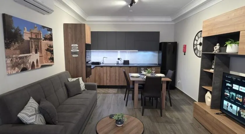 Modern 1BD Ground Floor Apartment at The Podium - Yacht Marina Area, Close to Valletta - Image 1