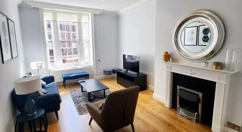 2 bedroom luxury Knightsbridge - Image 1