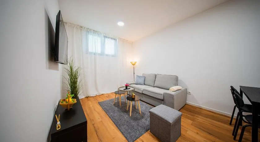 Zagreb 188 - 2 Bedrooms - Parking - New - Apartment - Flexible Keybox Entry - Modern - Monthly Rent - WiFi - Image 1