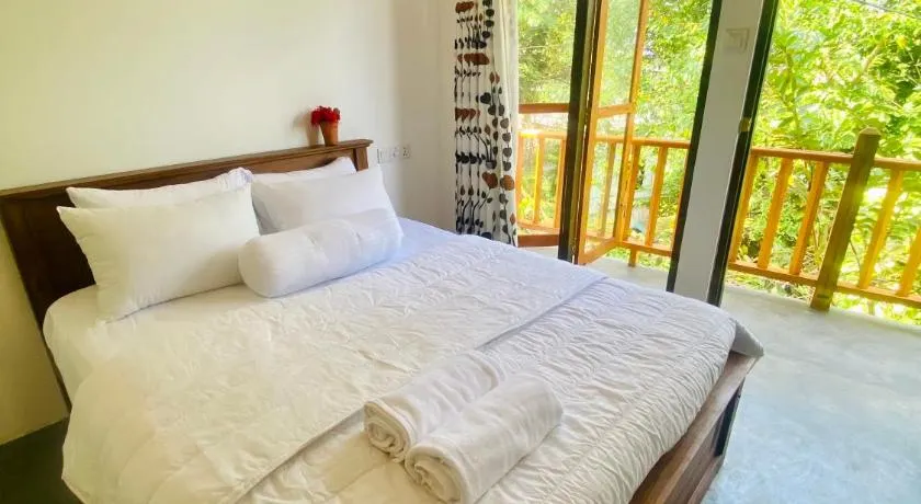 Jungle Beach Inn - Image 1