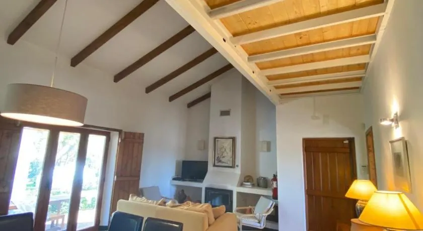 Montadinho Houses - Image 1