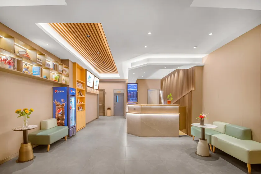 Home Inn Shenyang Huangguta Bay Xingshun Night Market Tawanjie Metro Station - Image 1