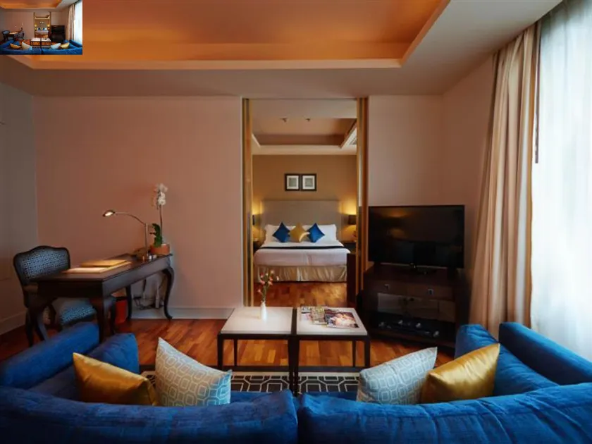The Duchess Hotel - Image 1