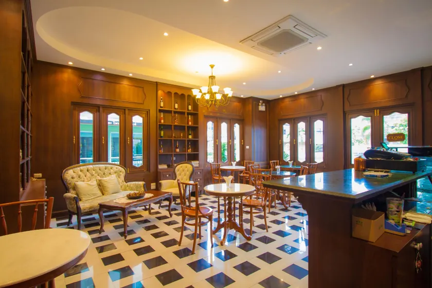 Le Siri Hotel - Image 1