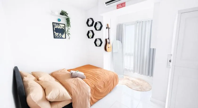 Staycation Haven with City view Free pool, Netflix, Wi-Fi - Image 1