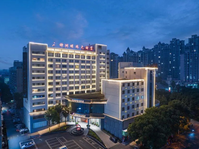 Shenzhou Mingzhu Hotel - Image 1