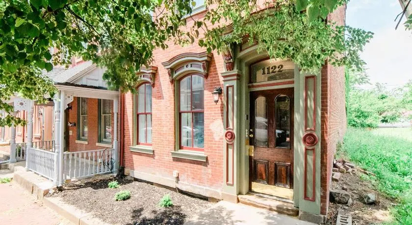 Studio Suite - No Steps - Walkable & Free Parking - Image 1