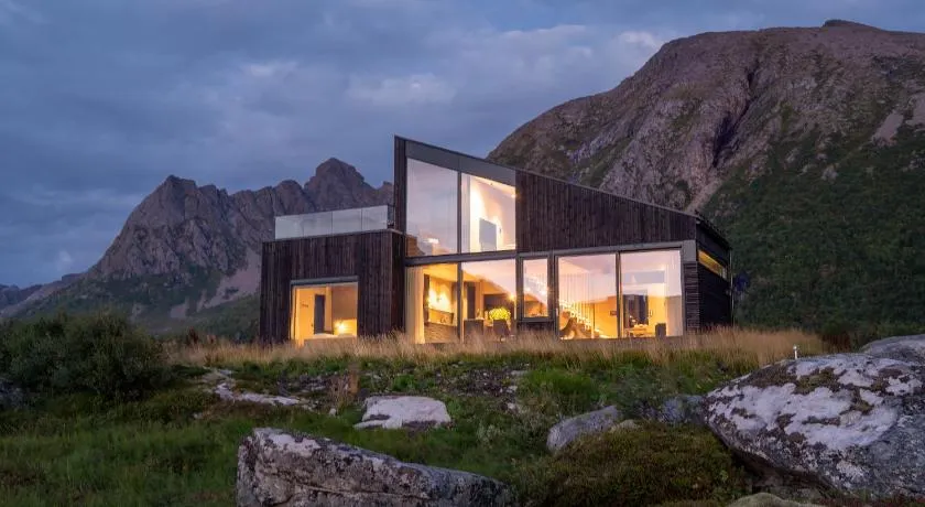 Hoda Cabin - Luxury lodge with jacuzzi and sauna - Image 1