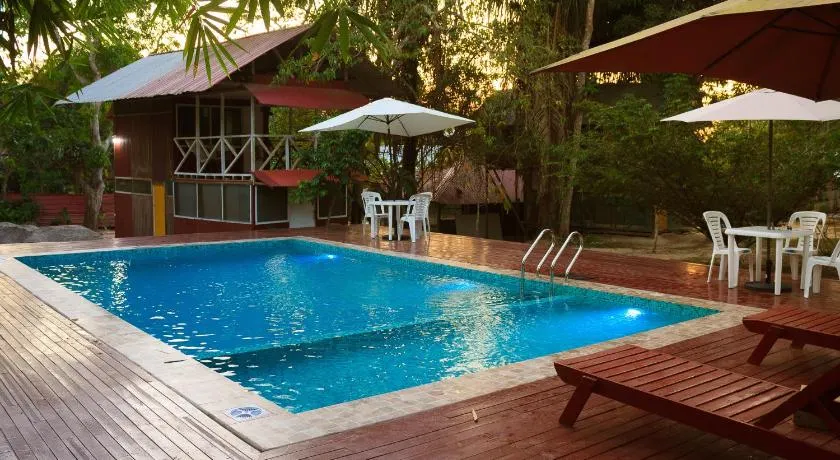 Chaikoni Lodge - Image 1