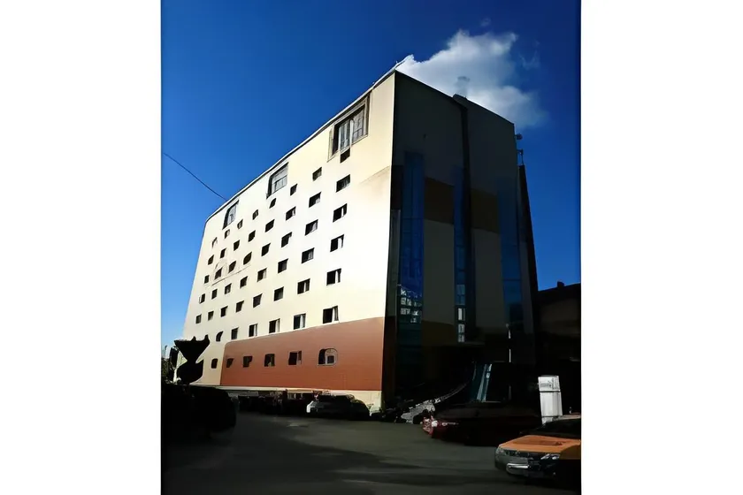 Hotel Traian - Image 1