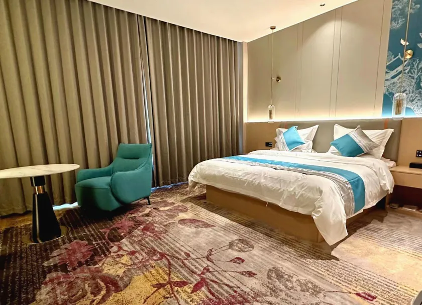 Yuexin Hotel - Image 1