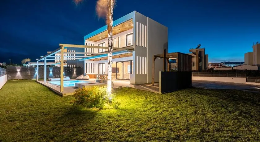 D&R Boutique Villas R - Image 1