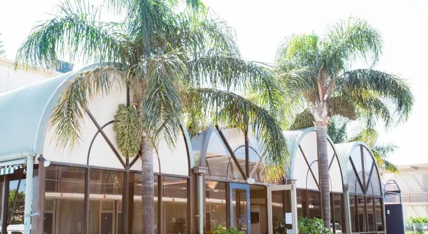 Bay Motel Hotel - Image 1