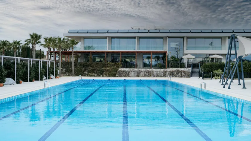 Hiddenbay Teos Hotel - Image 1