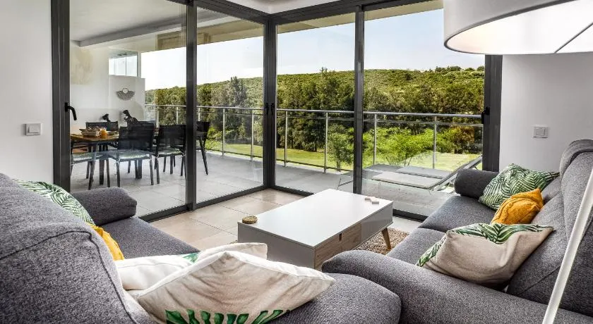 Casares Green 2365 - Image 1