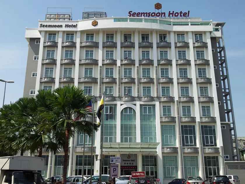 Seemsoon Hotel - Image 1