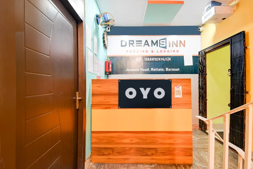 Hotel O by OYO Elixir - Image 1