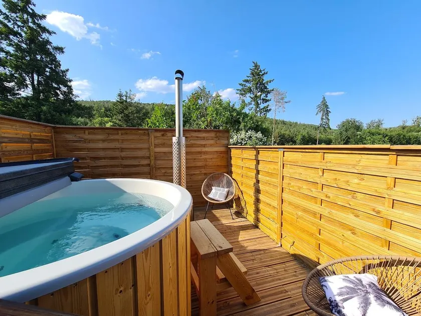 Gîte Le Bijou et Spa - Image 1