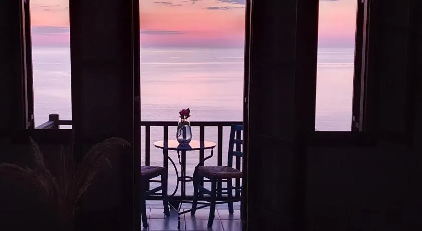 Endless Blue Maisonette - Image 1