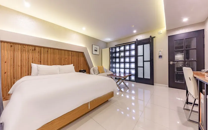 Jeonju Lime Hotel - Image 1