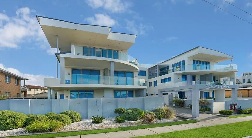 Samar Cove Unit 8 - Image 1