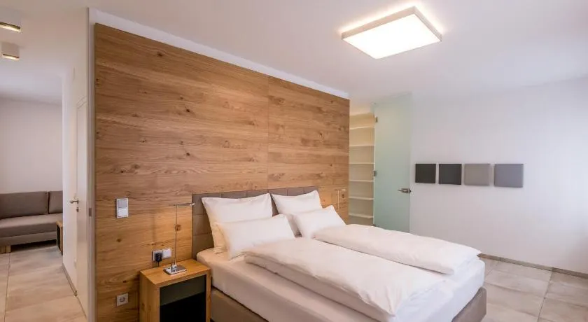 24/7 Zimmer Asten - Image 1