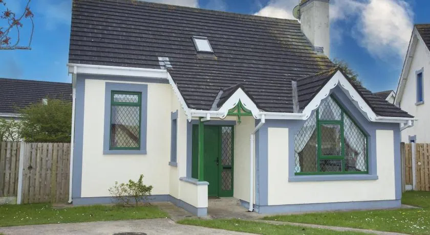 Willow Grove Holiday Homes No 4 by Trident Holiday Homes - Image 1
