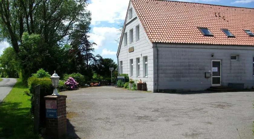 Gästehaus Hemmerdeich-alte Schule - Image 1