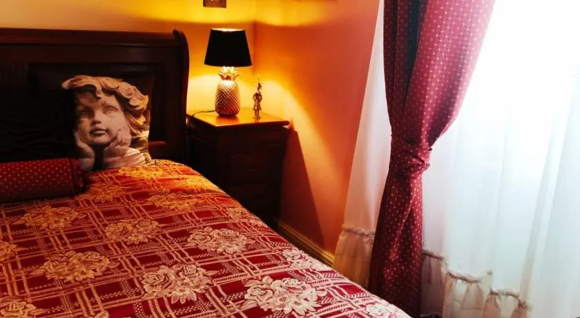 Real Santo António Guest House - Image 1