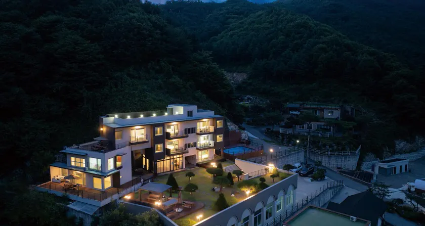 Gapyeong Meongstay Pension - Image 1
