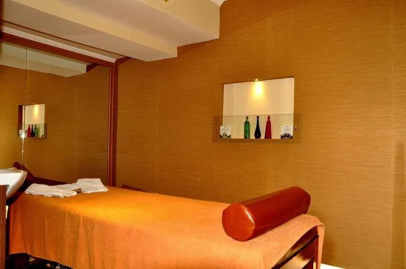 Club Alpina Apart - Image 1