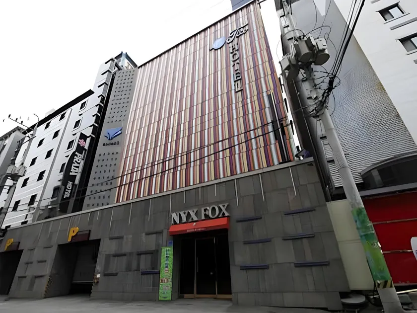 Hotel Nyxfox - Image 1