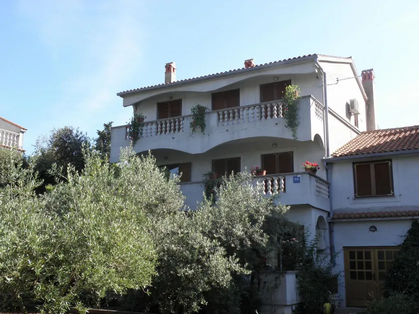 Apartment Zlatko A2 Muline, Island Ugljan - Image 1